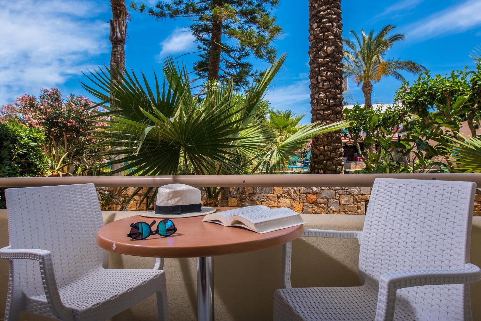 Meropi Hotel & Apartments Malia Eksteriør billede