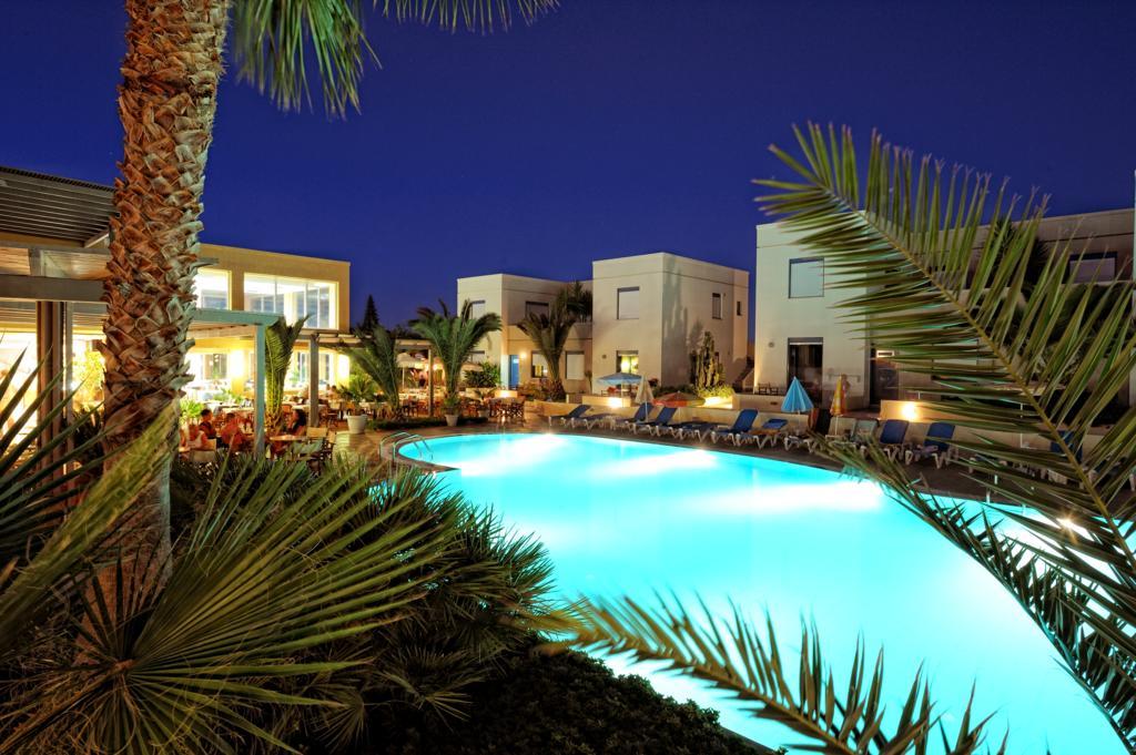 Meropi Hotel & Apartments Malia Eksteriør billede