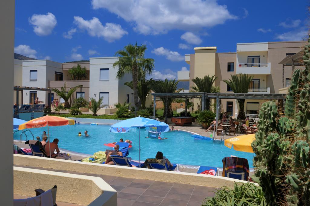 Meropi Hotel & Apartments Malia Eksteriør billede