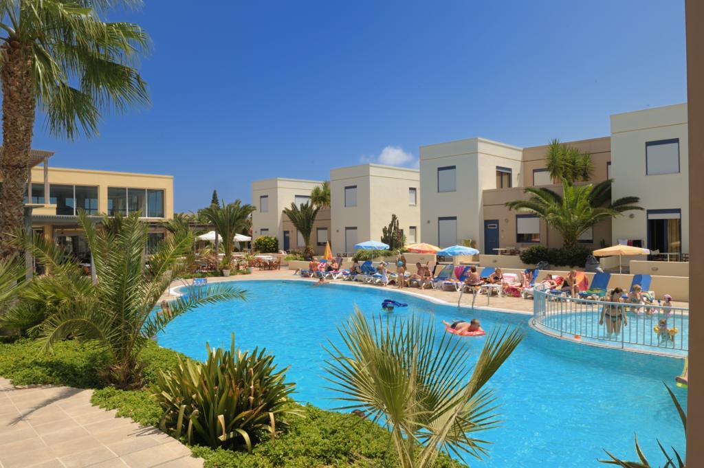 Meropi Hotel & Apartments Malia Eksteriør billede